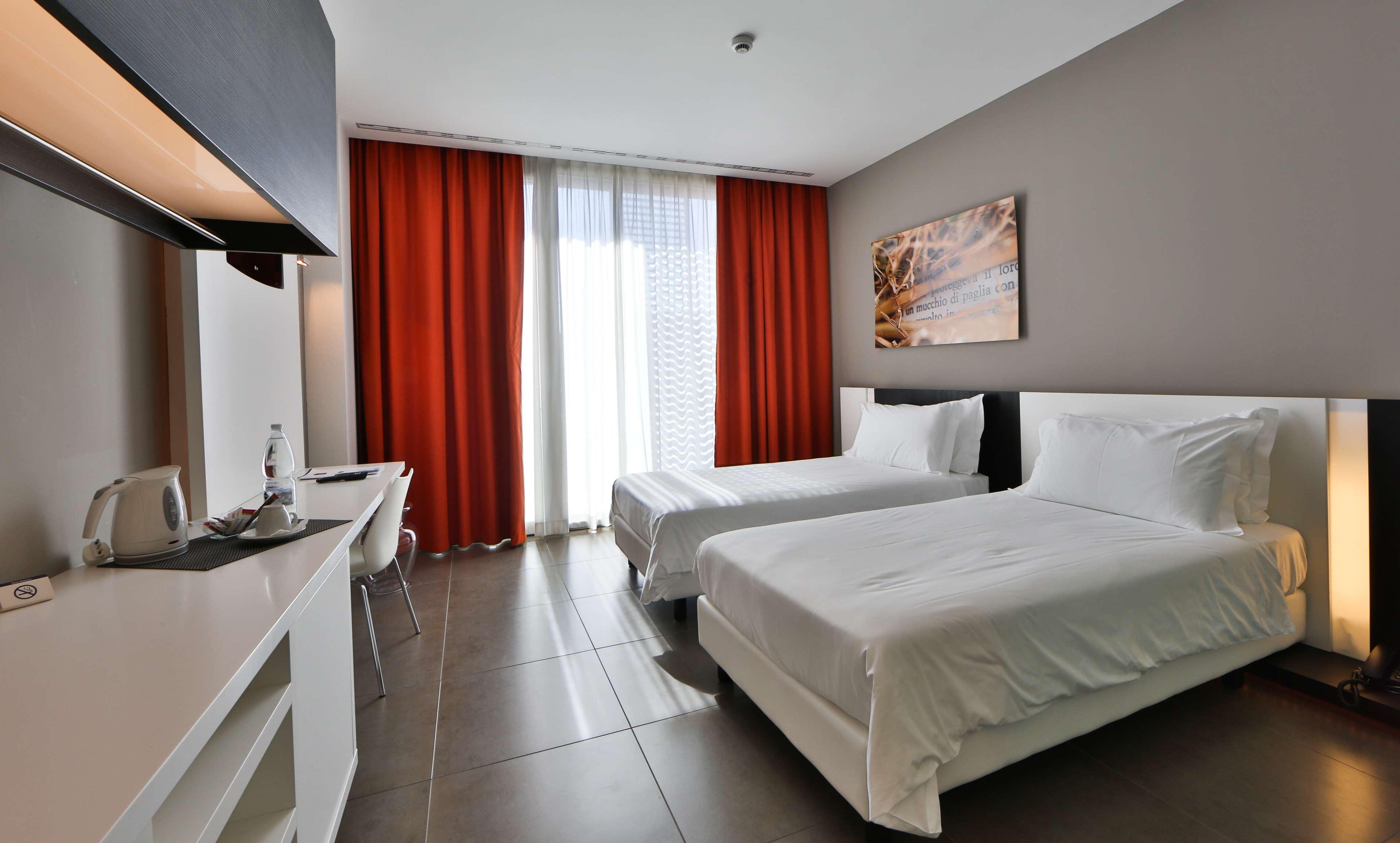 Best Western Parco Paglia Hotel Chieti Bagian luar foto